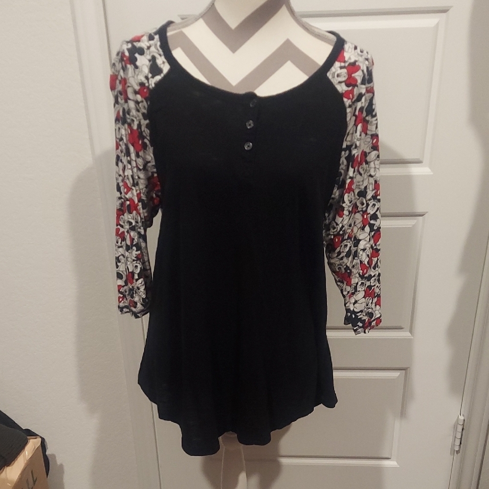 Mickey Mouse 3/4 Sleeve Women's Top